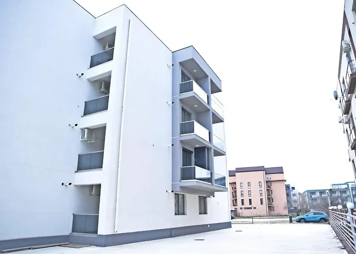 Cris Sunny Apartment